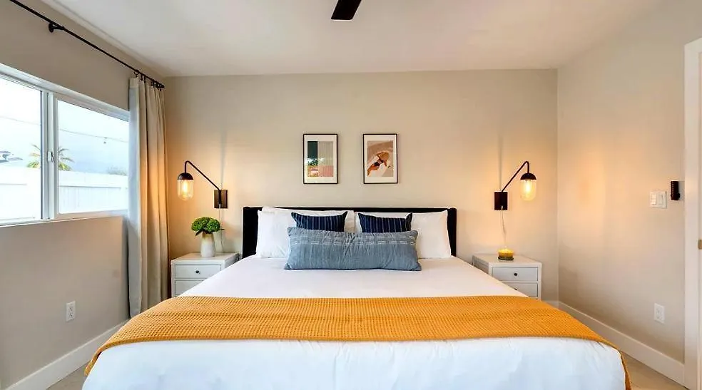 Rose Retreat W/ Coach House-2 Homes-Ig Worthy Scottsdale 0*,  USA