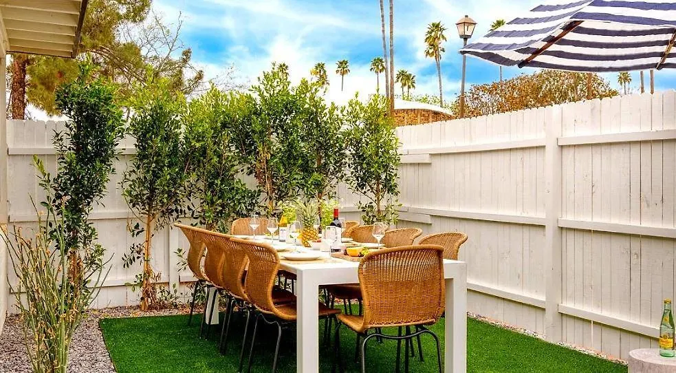 Rose Retreat W/ Coach House-2 Homes-Ig Worthy Scottsdale Semesterbostad
